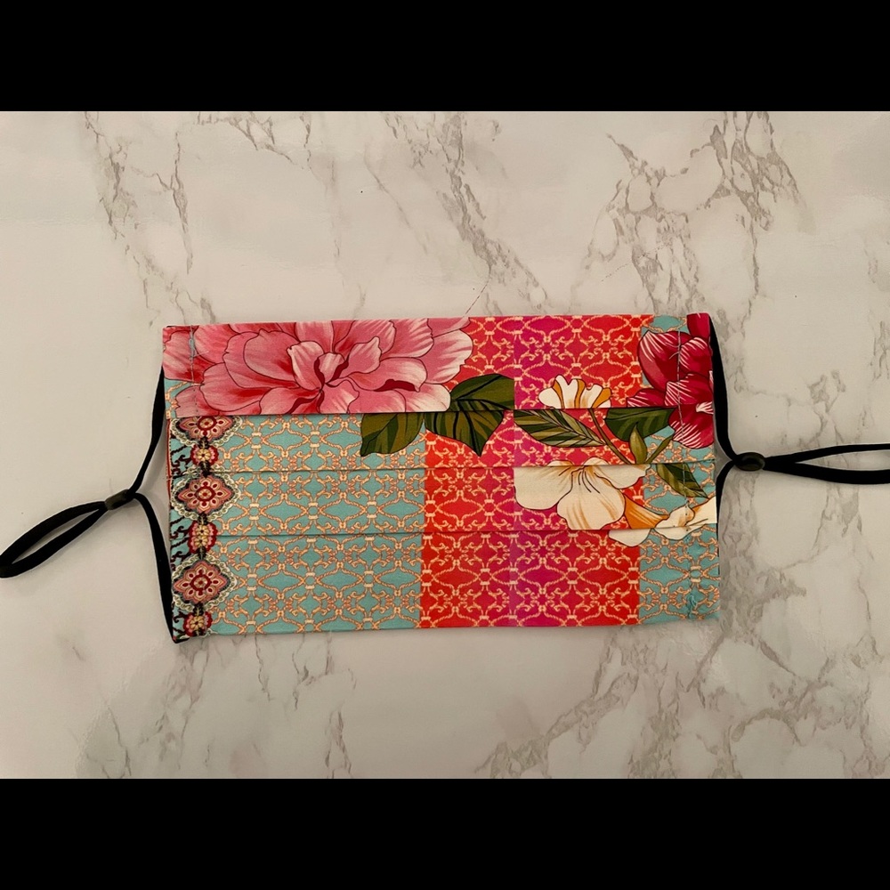 Johnny Was Sateen masks set of 5